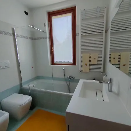 Rosmarino 300 Mt From The كوليكو