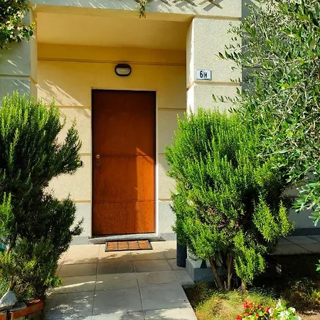 Rosmarino 300 Mt From The فيلة